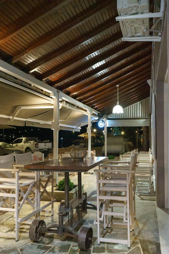 Archontiko Seaside Hotel Platanias  Exterior foto